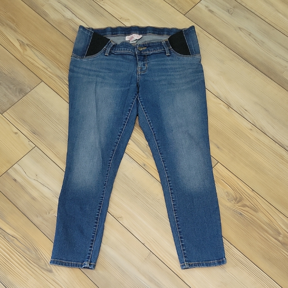 Ingrid & Isabel Skinny Crop Jeans